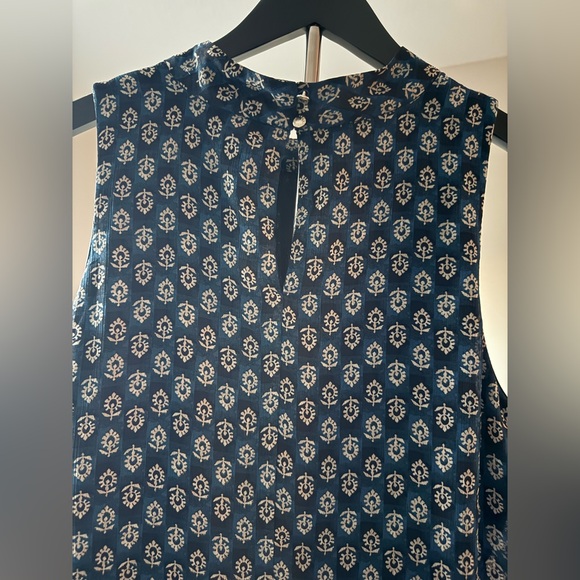 Tommy Hilfiger Navy Floral Chiffon Sleeveless Shift Dress - Size 12 - Picture 2 of 6